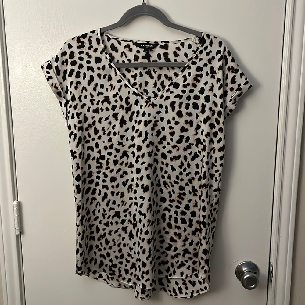 Express T-Shirt